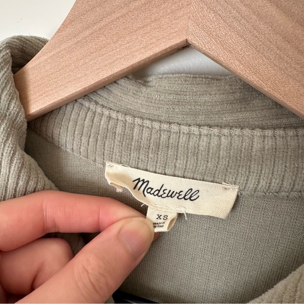 Madewell Knit Corduroy Crop Shirt-Jacket Sage Green Olive Button-Front Pocket - Picture 6 of 8